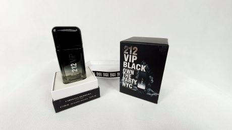 opakowanie-specjalne-carolina-herrera-212-vip-black-100ml-edt.jpg