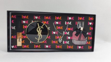 zestaw-z-naszyjnikiem-yves-saint-laurent-mon-paris.jpg